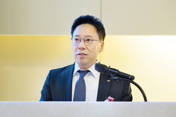 17일 김문석 대표이사가 서울 중구 페럼타워에서 열린 취임식에서 발언하고 있다.(사진=SBI저축은행)