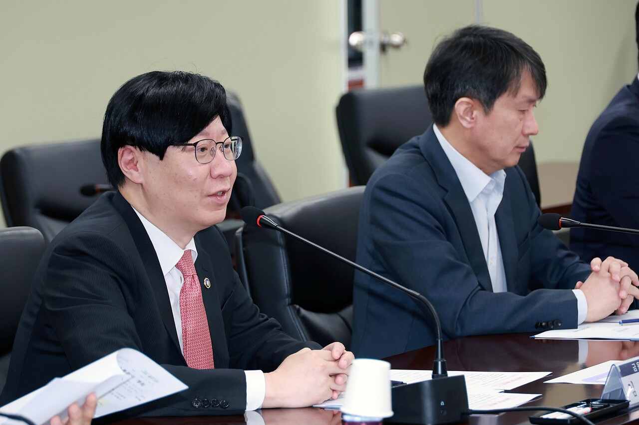 금융위원회는 18일 김소영 부위원장 주재로 ‘금융시장 현안 점검·소통회의’를 개최했다.