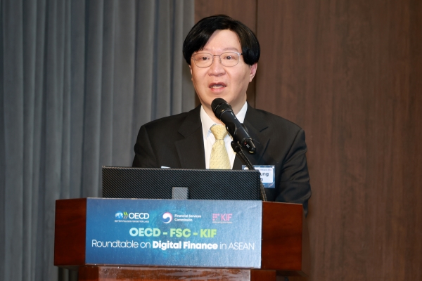 김소영 금융위원회 부위원장이 18일 오전 서울 중구 은행회관에서 개최한 한국-OECD 디지털금융 라운드테이블에서 개회사를 하고 있다.(사진=금융위원회)