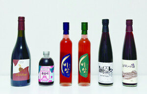 [응답하라 우리술 427] 산미에 드라이한 맛까지, 변신 중인 복분자주 - 뉴스 썸네일 이미지